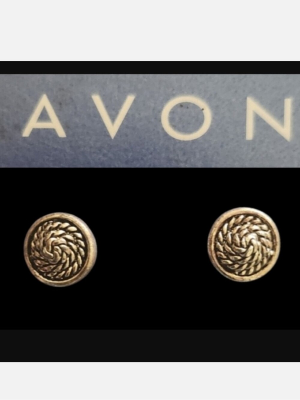 Avon2003 Earrings Silvertone Textured VTG